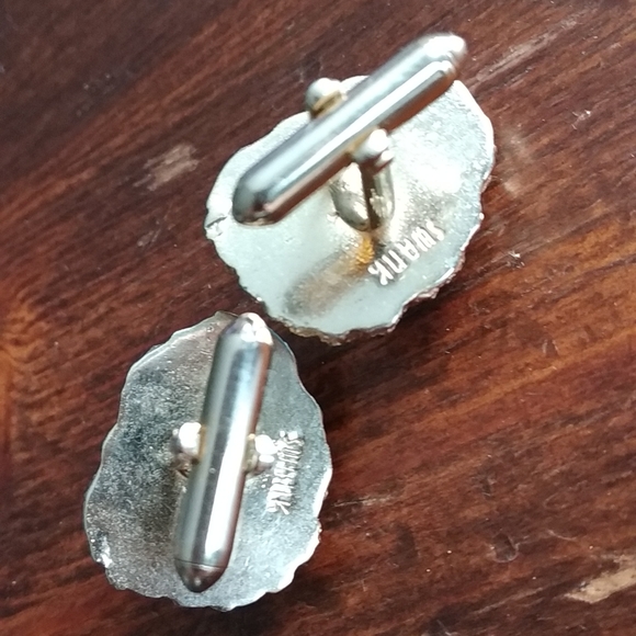 Vintage SWANK Cufflinks Blue Glacier Glass Iridescent Aurora Borealis Geode - Picture 4 of 6